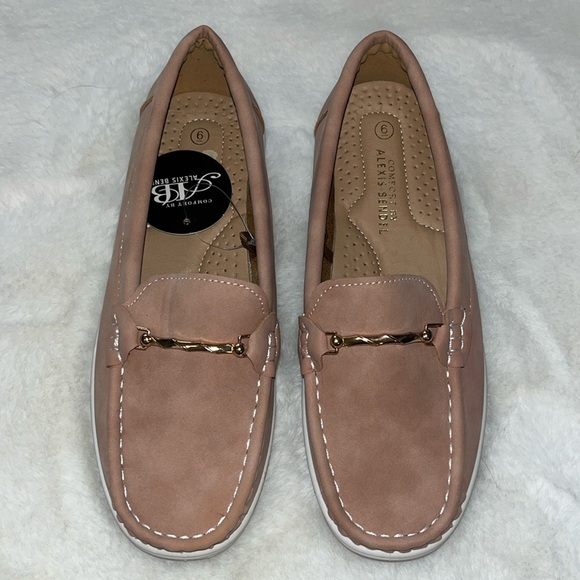 alexis bendel Shoes - Alexis Bendel Blush Tan w/Gold Hardware  Slip-on Loafer Boat shoes womens:6